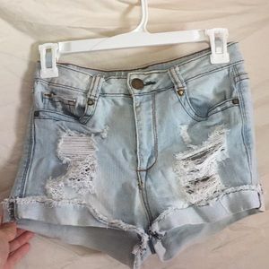 Ripped High waisted shorts